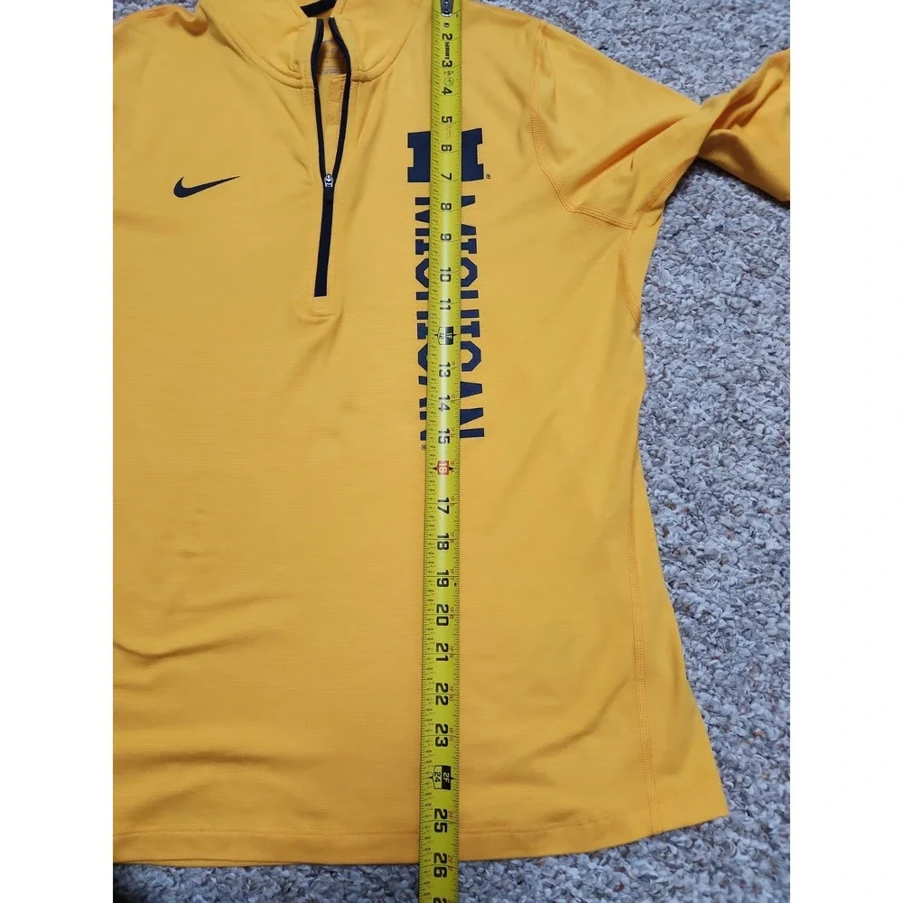 Michigan Wolverines Nike Womens Large Dri-Fit Performance Pullover 1/2 Zip Maize